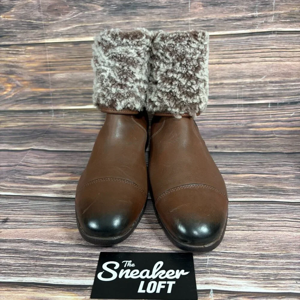 Ugg Women's Inez Round Toe Ankle Boot‎ Fold Over Cuff Brown Boots Size 8